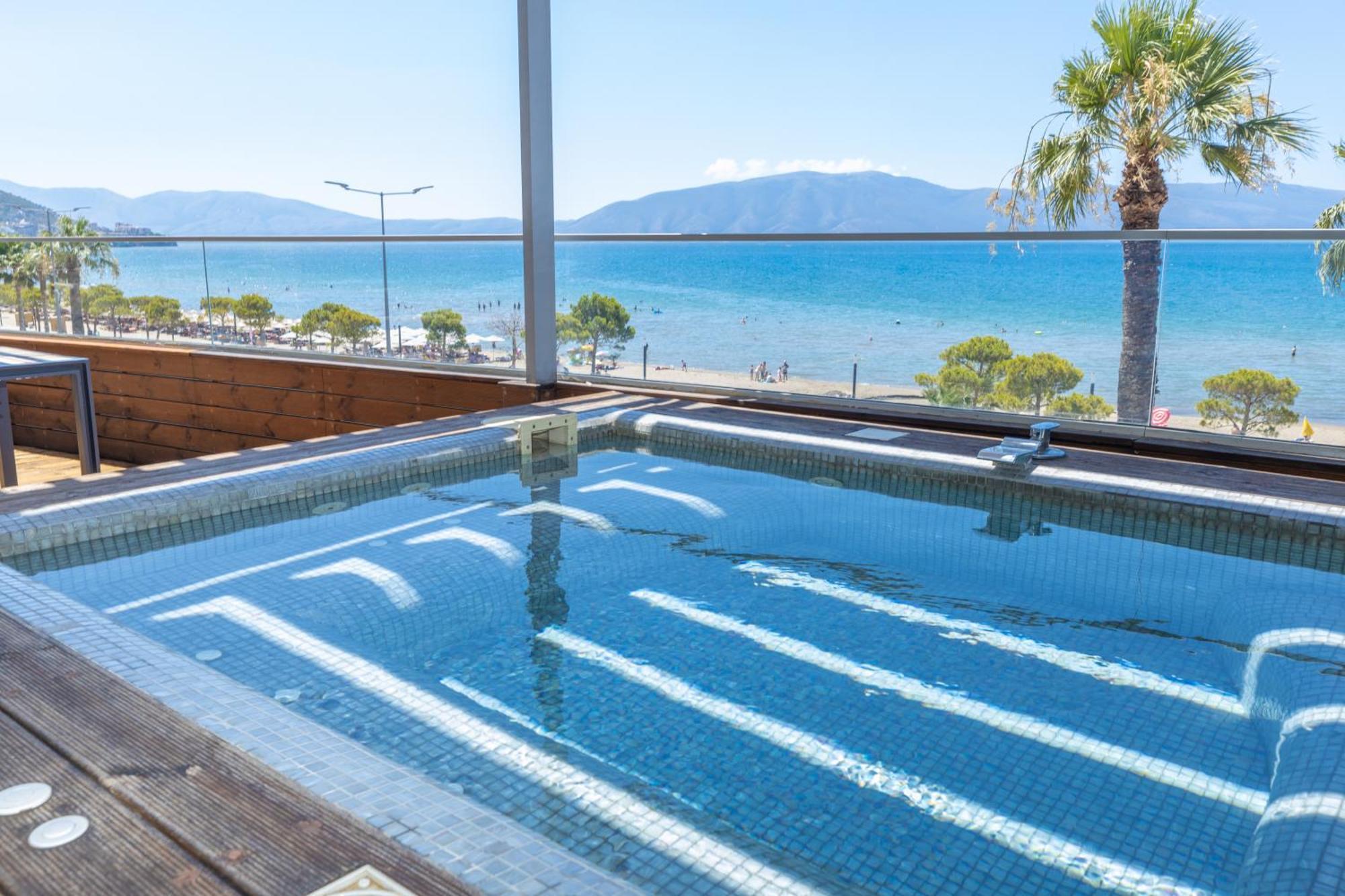 Belleview Apartment 1 Vlorë Екстериор снимка