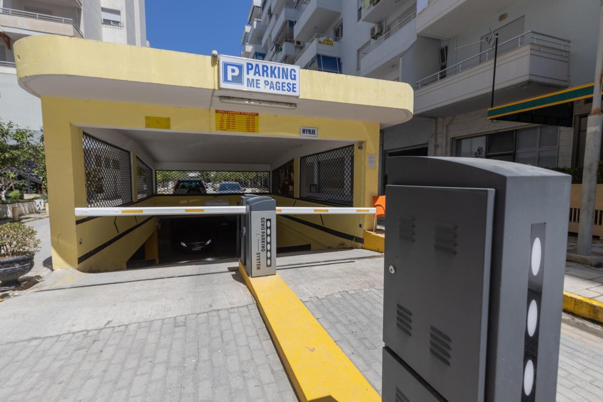 Belleview Apartment 1 Vlorë Екстериор снимка